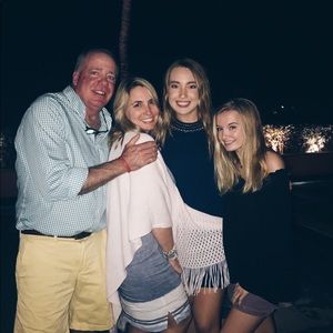 Meet your Posher, Calla